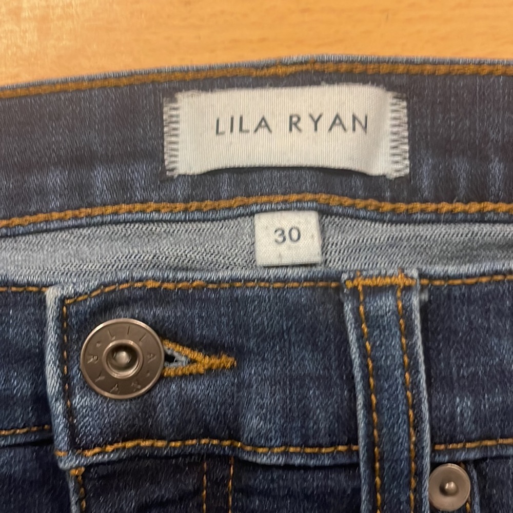 Jeans - Picture 3 of 3